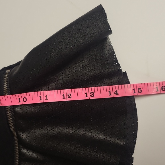 Kardashian kids dress 2t - Picture 5 of 8